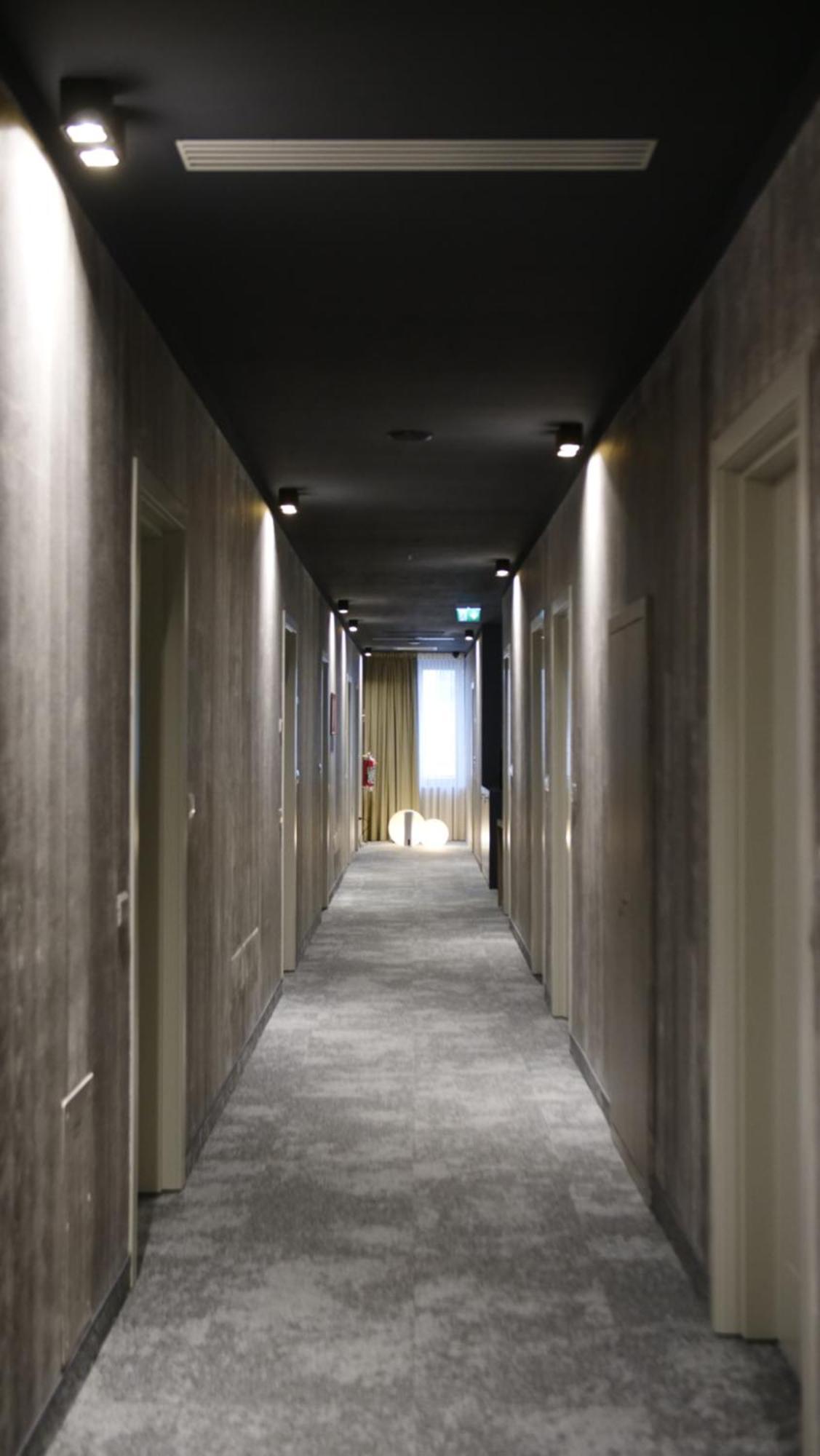 Hotel Battisti 31 布雷西亚 外观 照片