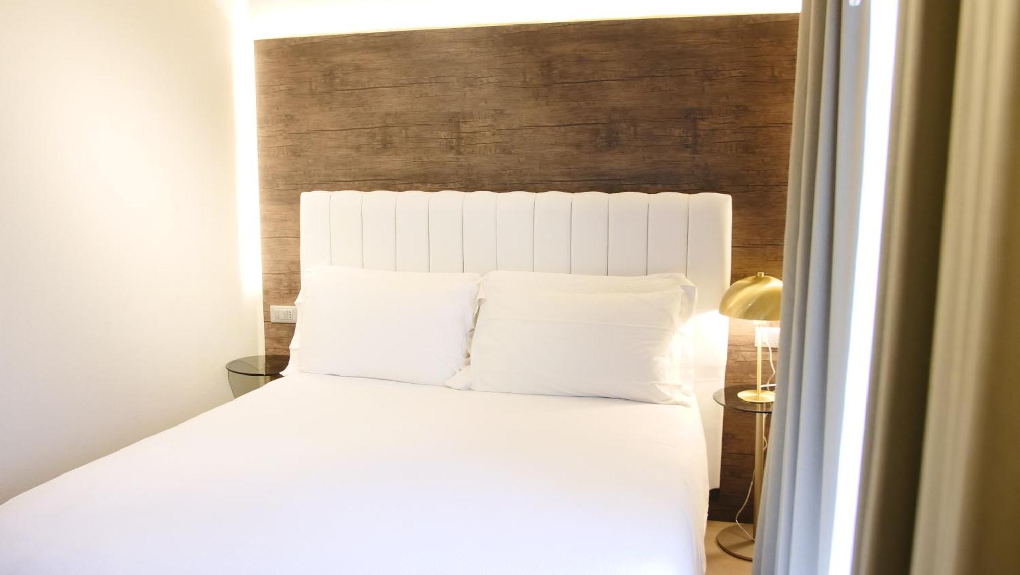 Hotel Battisti 31 布雷西亚 外观 照片